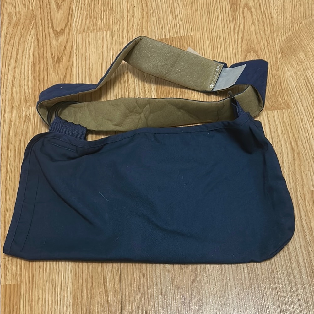 Child’s arm sling